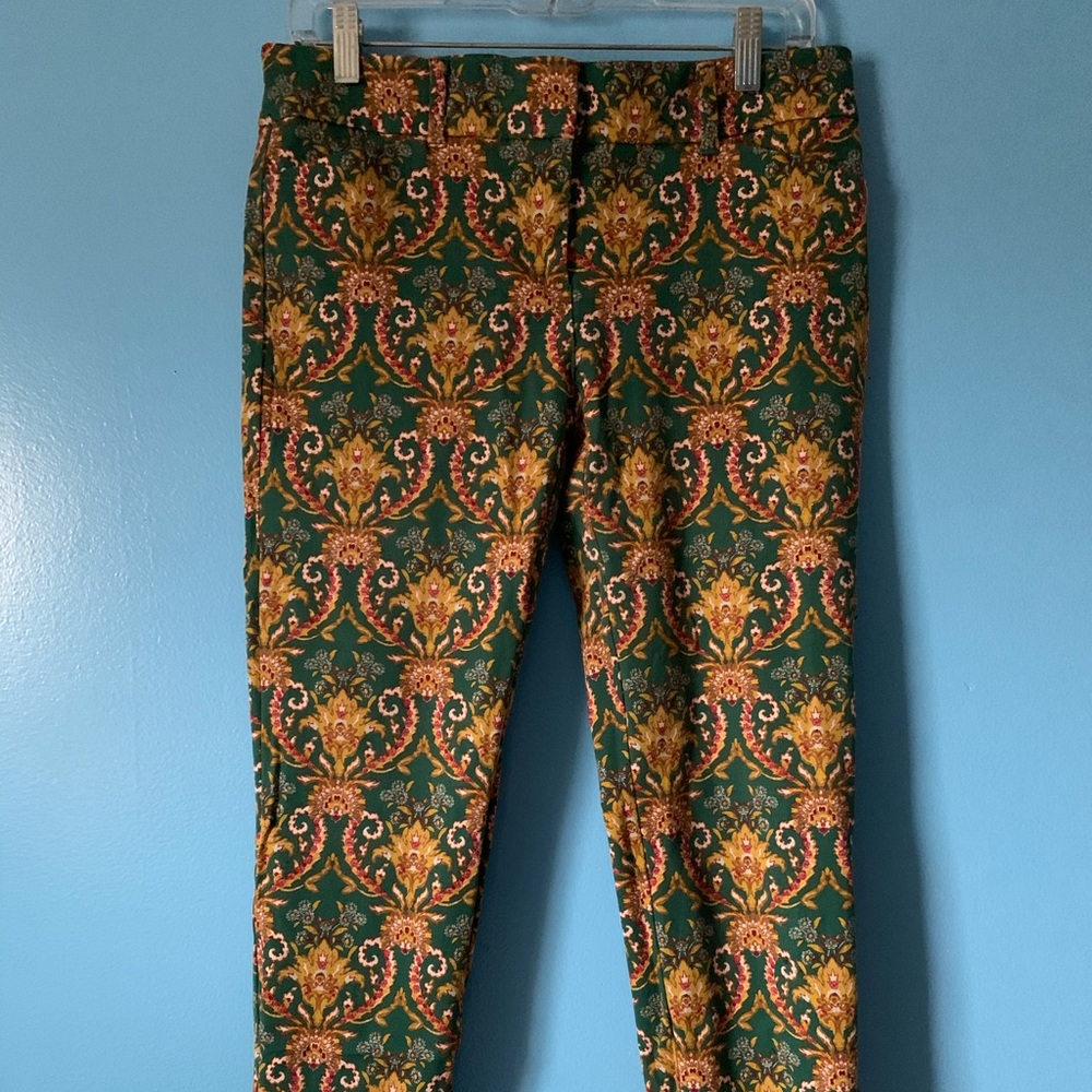 Women’s Cropped Skinny Fit Pants